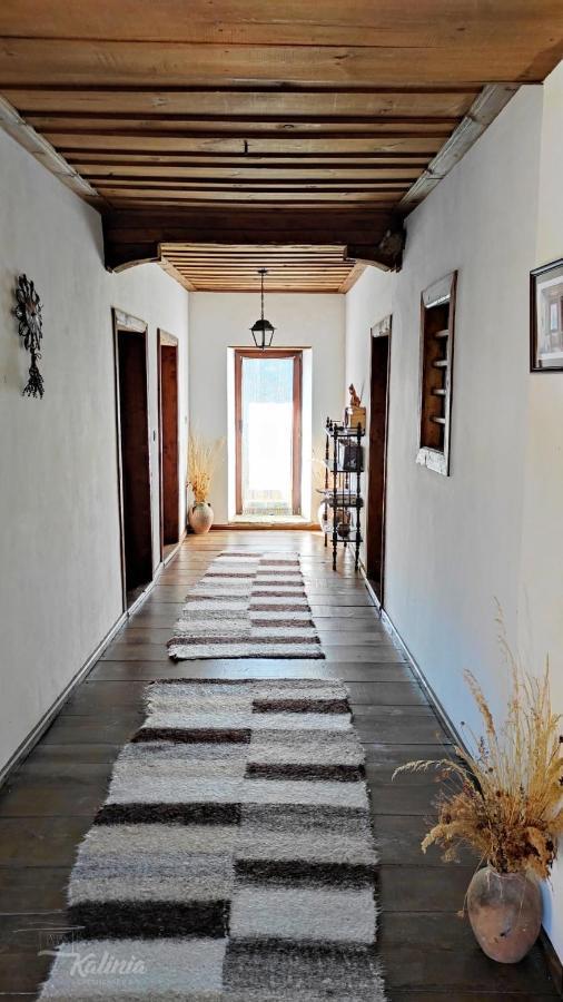 Kalinia Guesthouse B&B โกวาเชวิตซา ภายนอก รูปภาพ