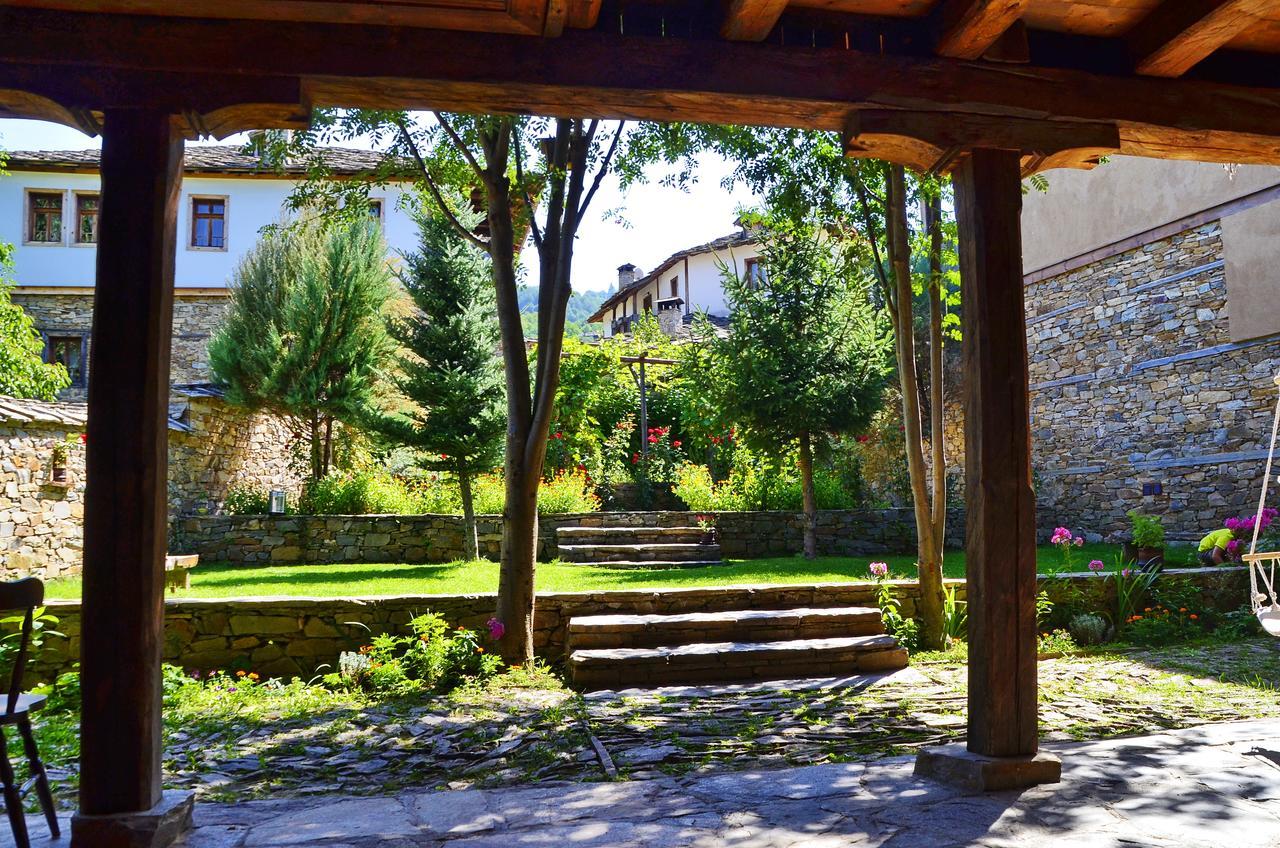 Kalinia Guesthouse B&B โกวาเชวิตซา ภายนอก รูปภาพ