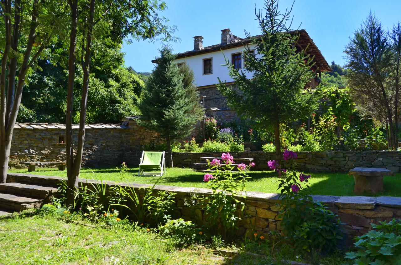 Kalinia Guesthouse B&B โกวาเชวิตซา ภายนอก รูปภาพ